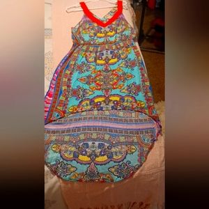 Hi Low, Flying Tomato brand, Size: L with beautiful blues and red colors.